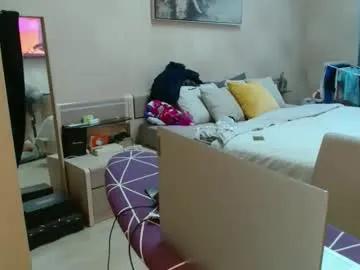 lily_dollyx on Chaturbate