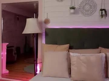 linareese on Chaturbate