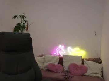 littlestellaspark on Chaturbate