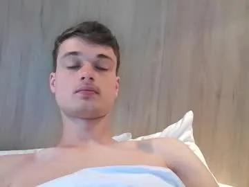 london_tomy on Chaturbate