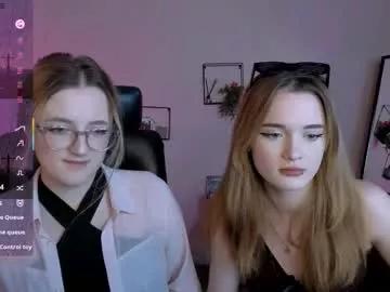 luna_berryy on Chaturbate