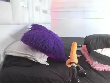 lunaasweett on Chaturbate