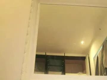 lusciouslipsxx on Chaturbate