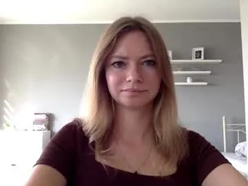 lux_millie on Chaturbate