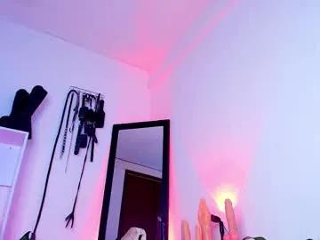 manuevans10 on Chaturbate