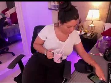 mariana_c on Chaturbate