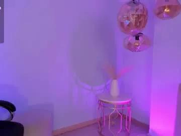 mariannelane1 on Chaturbate