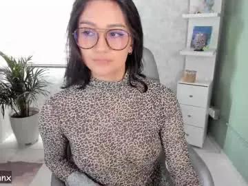 martiiinaa_ on Chaturbate