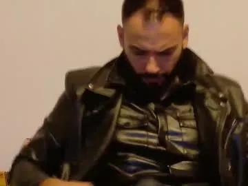 master_roberto333 on Chaturbate