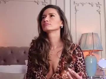 mayavixxen — Let's get wet together! Try: 45/55/101/122/149/222/PVT ON! - Goal: SQUIRT [4666 tokens left] #blowjob #milf #squirt #natural #anal