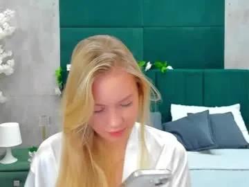 melanie_ryer on Chaturbate