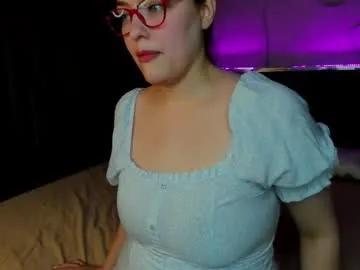 mersedes_rosso on Chaturbate