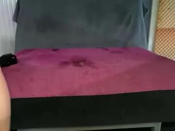 mies35 on Chaturbate