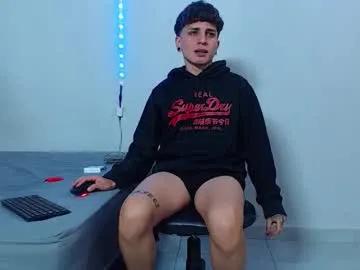 mike777jr on Chaturbate