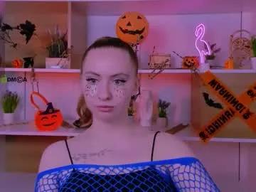 mila_glow on Chaturbate