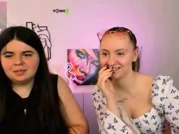 mila_glow on Chaturbate