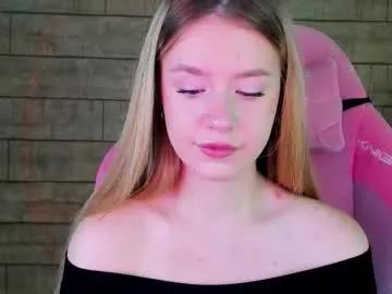 milanabalmain on Chaturbate