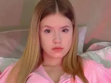 milanabalmain on Chaturbate