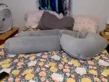 milfmonee on Chaturbate