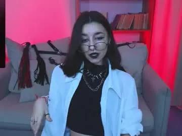 mistress__marcelline on Chaturbate