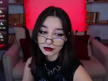 mistress__marcelline on Chaturbate