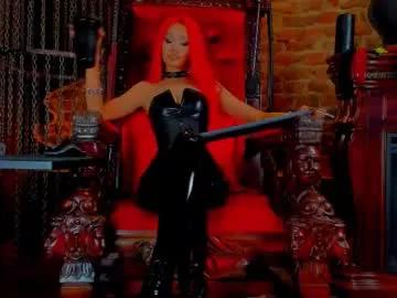 moniqueresse on Chaturbate