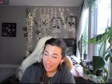 monstrumologist on Chaturbate