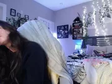 monstrumologist on Chaturbate