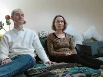 mrs_velvet_vixen_and_mr_stud on Chaturbate
