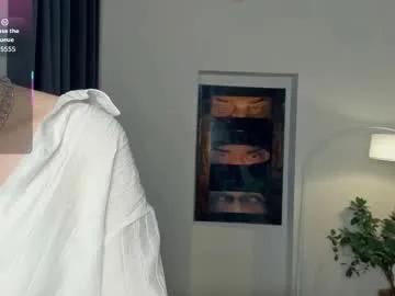 nakishacroshaw on Chaturbate