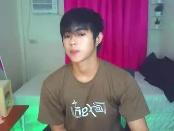 naughtyboylouie on Chaturbate