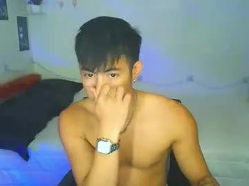 naughtyboylouie on Chaturbate