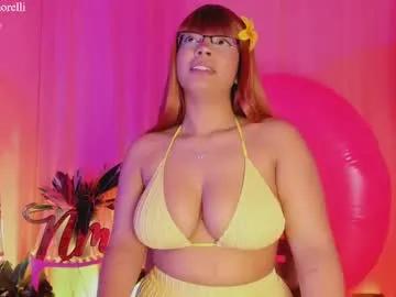nicolemorelli2 on Chaturbate