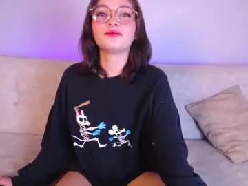 nina_cutes_ on Chaturbate