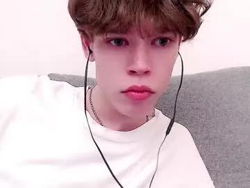 pawclaw on Chaturbate