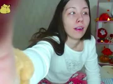 pink_pikachu_ on Chaturbate