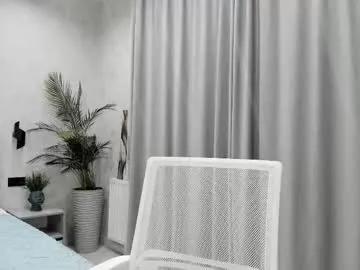 red_mok on Chaturbate