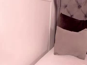 regina_noctixx on Chaturbate