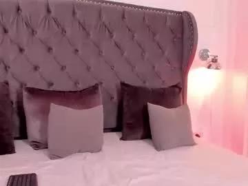 regina_noctixx on Chaturbate