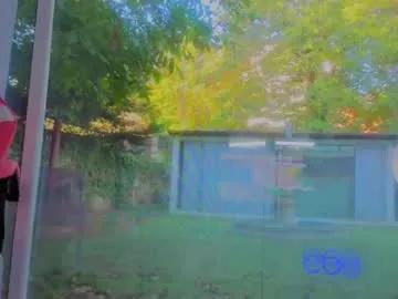 reina_cummings on Chaturbate