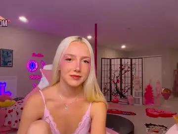 riababe on Chaturbate
