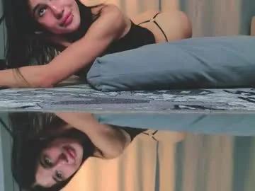 rinacain on Chaturbate