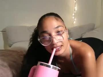 rosalinatoosexy on Chaturbate