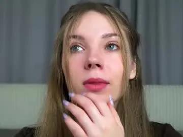 roxannastoo on Chaturbate