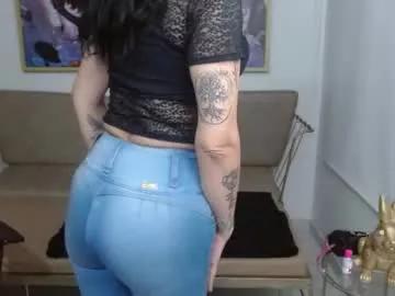 roxanne_vale on Chaturbate