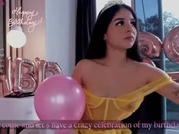 roxannegomez_ on Chaturbate