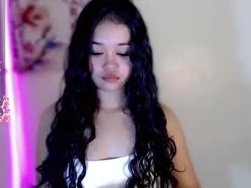 roxxy_blossom on Chaturbate