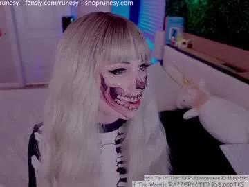 runesy on Chaturbate