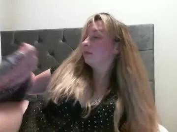 ruslanaflower — finger in ass [470 tokens remaining]