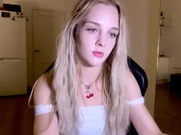 sailormoon666_ on Chaturbate